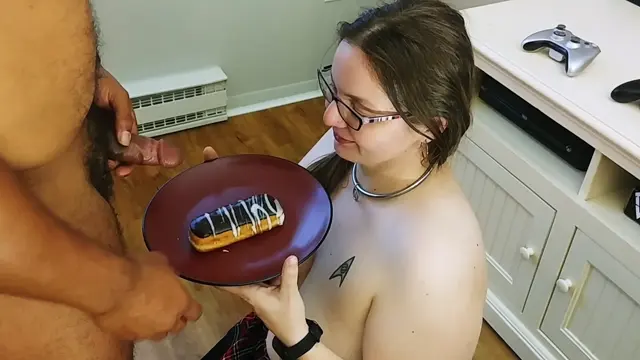 Poster: Schoolgirl PAWG Eats a Cum Covered Eclair Cum Covered Food