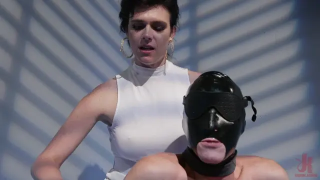 Poster: Anal Instinct Kendall Penny