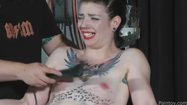 Poster: Ash: It s going so deep...it hurts!