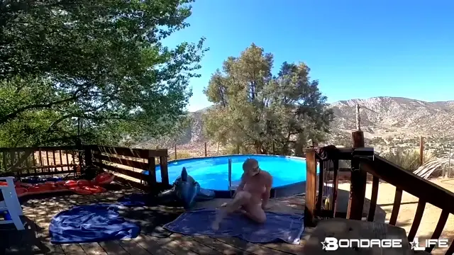 Poster: Bondage Life – By The Pool With Rachel Greyhound