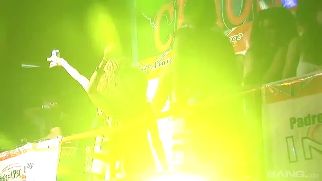 Poster: Ramira Has A Fun Group Of Girlfriends