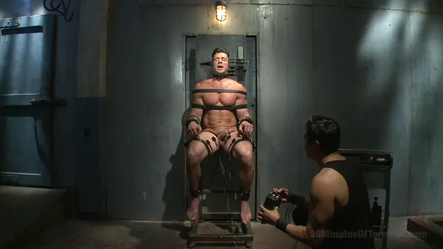 Poster: House dom Trenton Ducati finally gets what he deserves