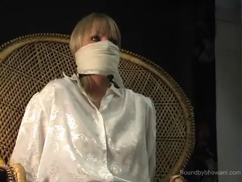 Poster: Gag Puppet - The Video 6