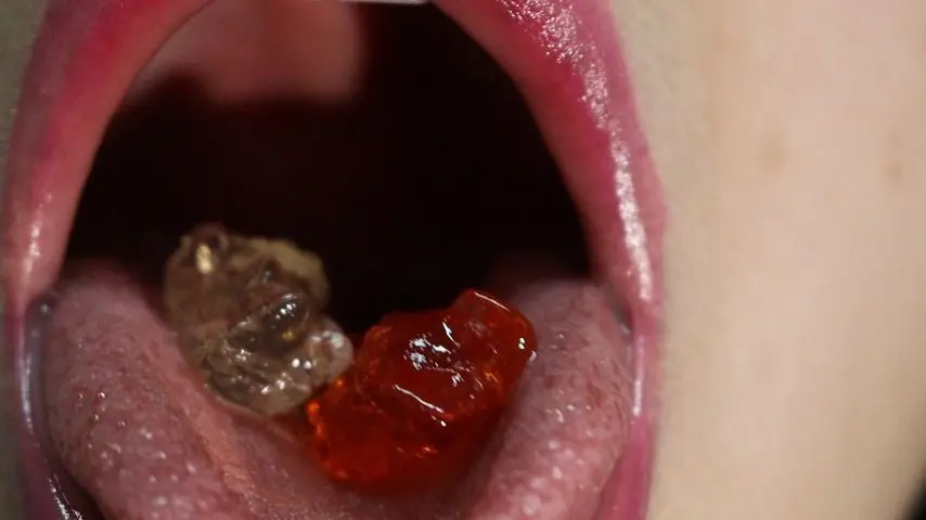 Poster: ASRM-My sexy mouth and eat bear gums