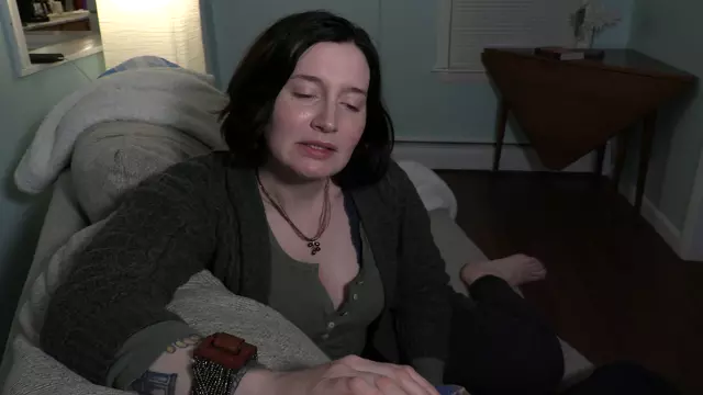 Poster: Bettie Bondage - Hooking up with Cock-Hungry MILF 4K [UltraHD/4K 2160P]