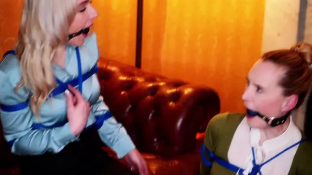 Poster: Anna, Ariel - Diamond Thieves 4k