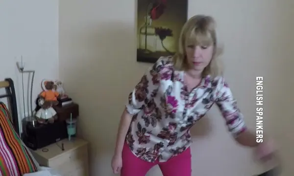 Poster: Luna - Lazy Luna gets a whacking