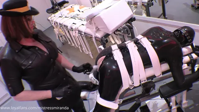 Poster: Youve Been Clamped 4