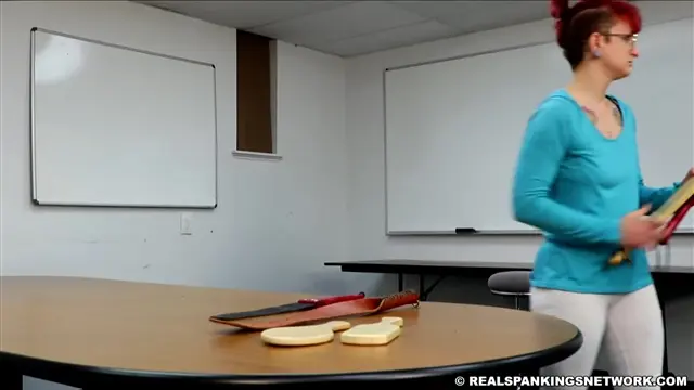 Poster: Real Spankings Institute – MP4/Full HD – Kicked Out of Gym (Part 1 of 2) , May 27, 2019