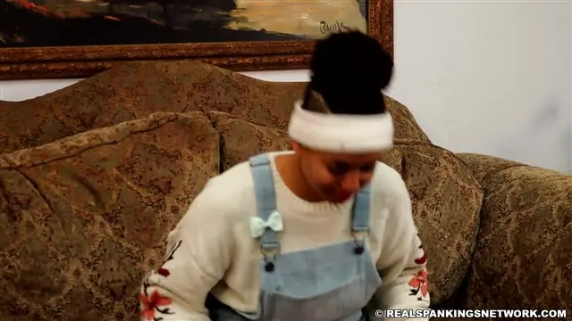 Poster: Real Spankings – MP4/Full HD – Arella Bell – Punishment Account: Arella