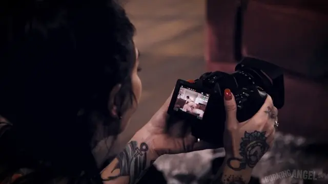 Poster: Girls Like It Rough - Keira Croft