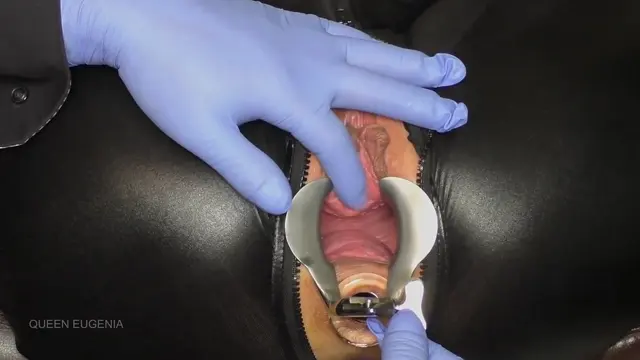 Poster: Queen Eugenia The anal slut and the gynecologist