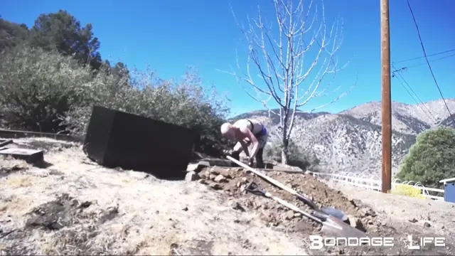 Poster: Bondage Life – Hard Labor Digging Part 4 (Painting Edition)