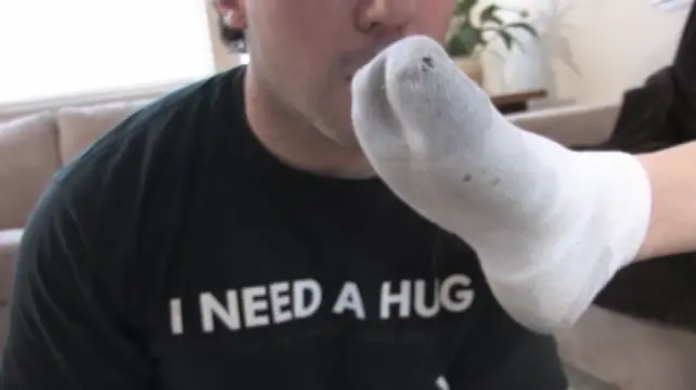 Poster: khf v vid08050671xt